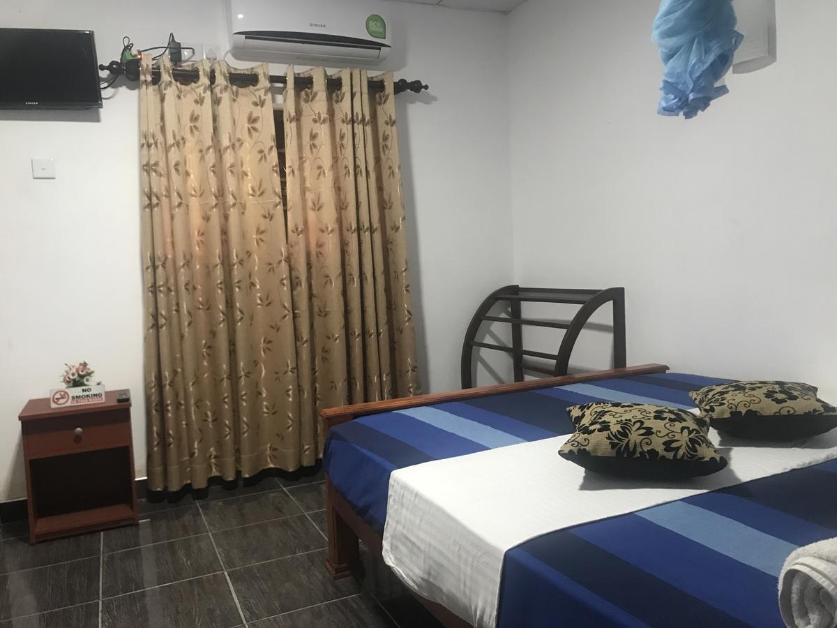 Hotel Camorich Tissamaharama Eksteriør billede